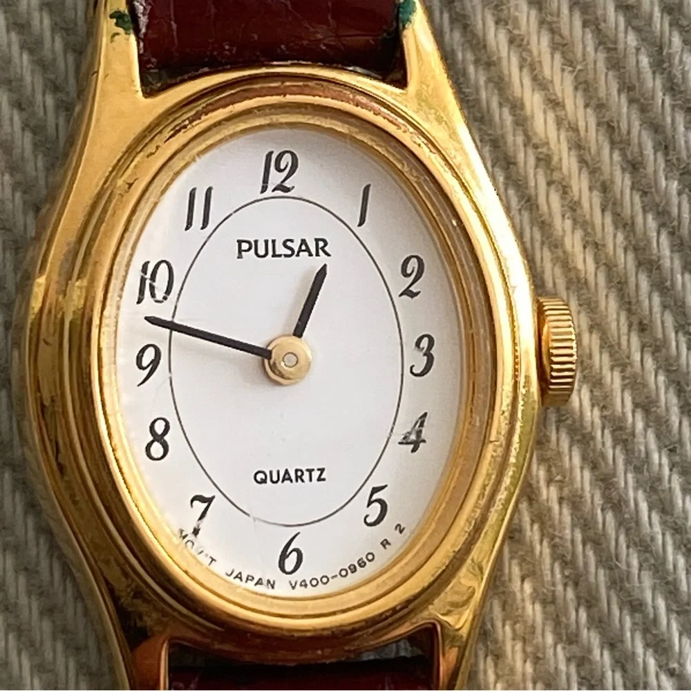 Vintage Pulsar quartz watch V400-5330 made in Japan - Picture 2 of 9